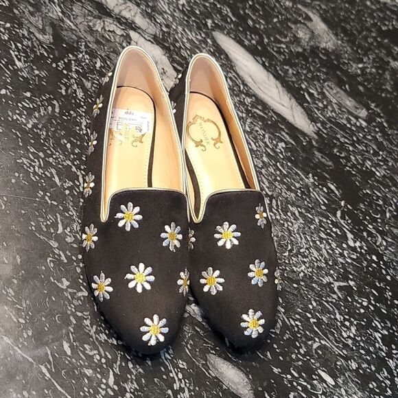 BRAND NEW C. WONDER'S FLORAL EMBROIDERED WOMEN'S  LOAFERS - Picture 4 of 16